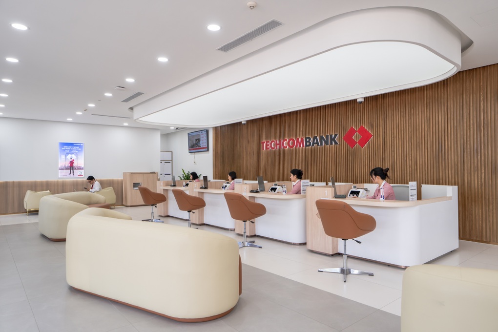Techcombank tiếp tục dẫn dắt ngành ngân hàng với nhiều top 1 toàn ngành - 3 Techcombank tiếp tục dẫn dắt ngành ngân hàng với nhiều top 1 toàn ngành - 3