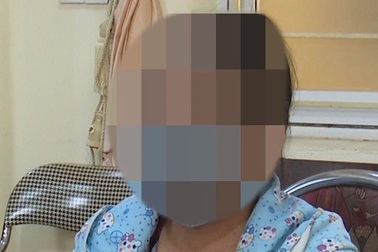 Người phụ nữ "bay" 300 triệu đồng sau khi nghe cuộc điện thoại lạ