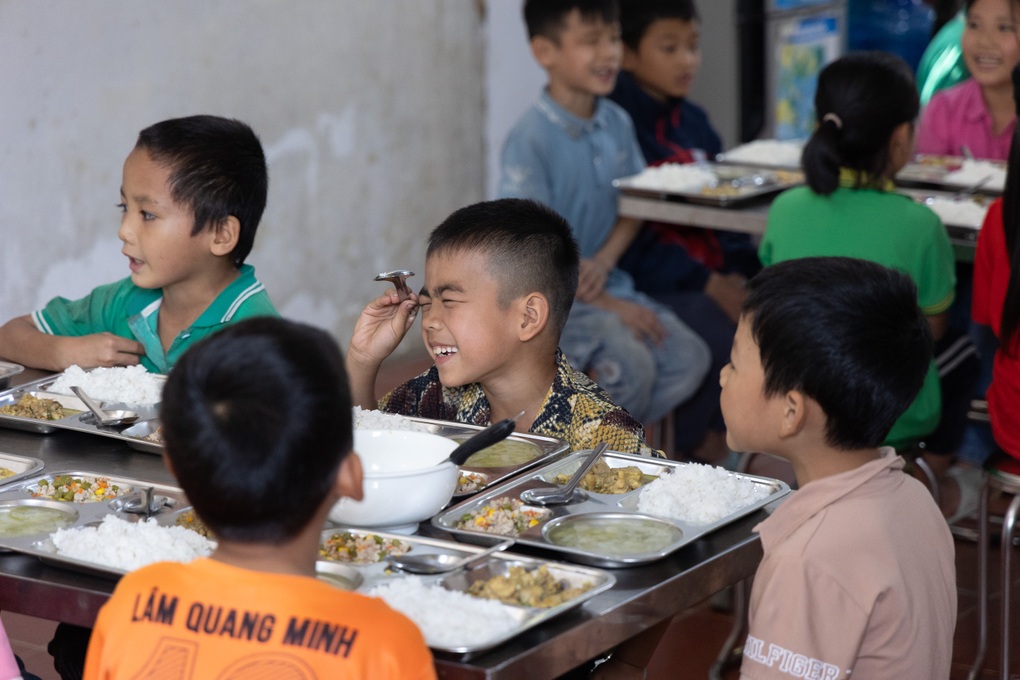 CHIN-SU khởi động chiến dịch Một triệu bữa cơm có thịt năm thứ 2 - 4 CHIN-SU khởi động chiến dịch Một triệu bữa cơm có thịt năm thứ 2 - 4