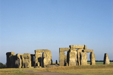 Kỉ niệm 88 năm đường bay Pháp - Việt, Air France giảm giá đi Châu Âu