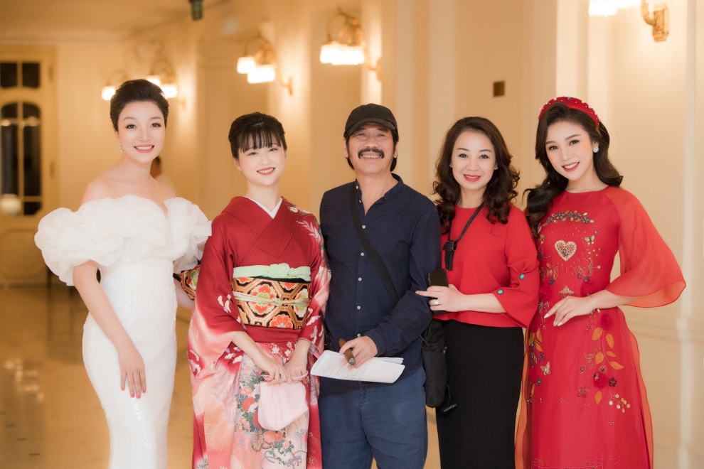Được khuyên dàn dựng scandal thật sốc, Sao Mai Phương Mai nói gì? - 3 Được khuyên dàn dựng scandal thật sốc, Sao Mai Phương Mai nói gì? - 3