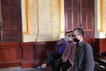 Tổ chức cho hàng trăm người trốn đi nước ngoài