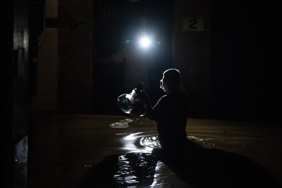 Sau lũ dữ là những bàn tay cứu người giữa “biển nước” Thái Nguyên