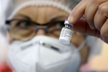 Mức độ bảo vệ khi tiêm một mũi vắc xin Pfizer, AstraZeneca và Moderna