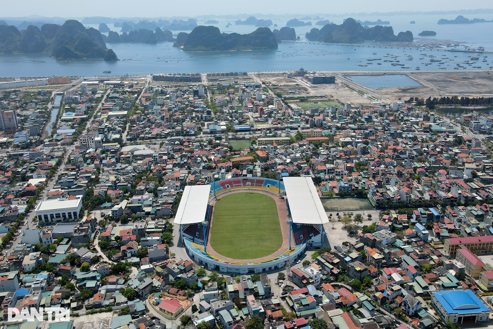 Những điểm thi đấu SEA Games 31 đẹp mãn nhãn ven Vịnh Hạ Long - 11 Những điểm thi đấu SEA Games 31 đẹp mãn nhãn ven Vịnh Hạ Long - 11