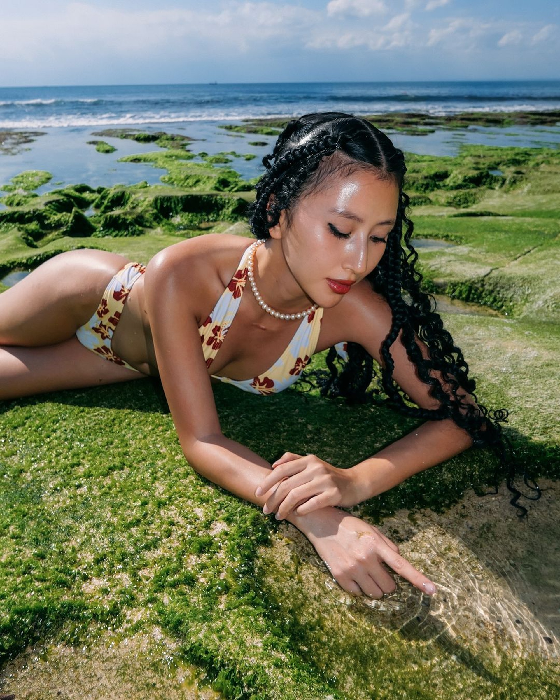 Mốt bikini giúp dàn mỹ nhân Việt khoe đường cong nóng bỏng - 17 Mốt bikini giúp dàn mỹ nhân Việt khoe đường cong nóng bỏng - 17
