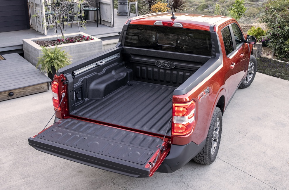 Ford ra mắt mẫu xe bán tải Maverick nhỏ hơn Ranger - 11 Ford ra mắt mẫu xe bán tải Maverick nhỏ hơn Ranger - 11