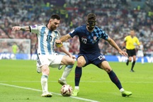 Messi biến Josko Gvardiol thành trò cười sau pha đi bóng siêu đẳng