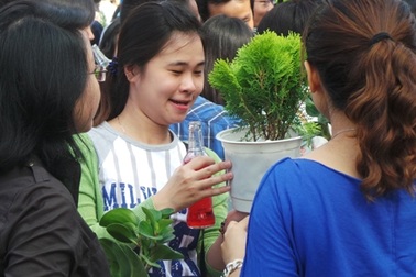 Bão Haiyan, lũ kép đánh thức trách nhiệm vì môi trường trong giới trẻ