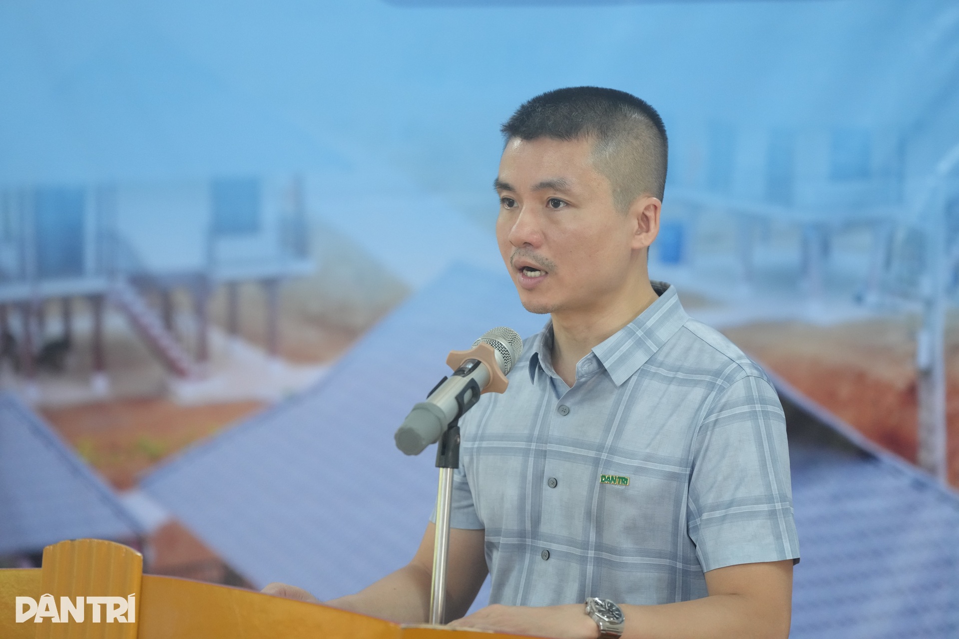 Khánh thành tuyến đường Làng Nủ, công trình xây dựng bằng cả yêu thương - 5 Khánh thành tuyến đường Làng Nủ, công trình xây dựng bằng cả yêu thương - 5