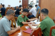 Công an TPHCM tiếp nhận 33 công dân bị Mỹ trục xuất