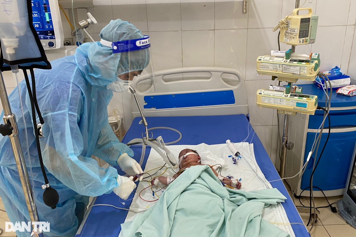 Kỳ tích cứu sống F0 4 tháng tuổi trên nền bệnh tim đã ngừng tuần hoàn - 1 Kỳ tích cứu sống F0 4 tháng tuổi trên nền bệnh tim đã ngừng tuần hoàn - 1