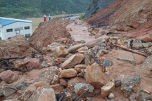 Mưa lũ gây chia cắt giao thông ở Lào Cai