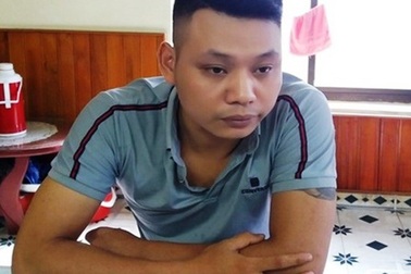 Bắt đối tượng chuyên buôn bán vũ khí qua mạng