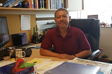 Tiến sĩ Mỹ gốc Việt: “Vì thế hệ sau, giáo sư nước ngoài không… niệm tình ai”