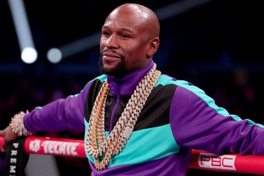“Độc cô cầu bại” Mayweather bất ngờ tái xuất ở... MMA