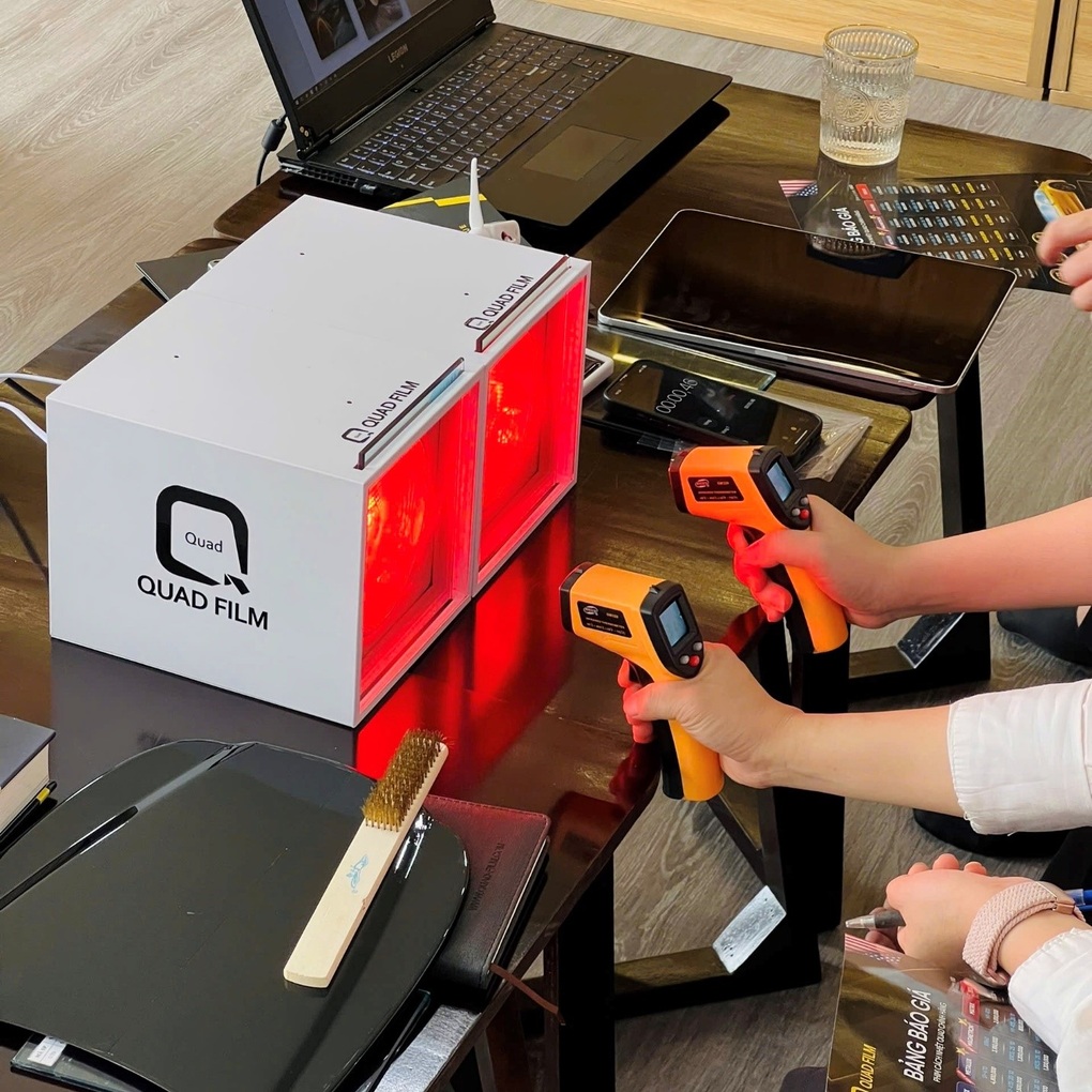 Flagship Workshop QUAD Film USA - Nơi chủ xe kiểm chứng hiệu quả phim cách nhiệt - 5