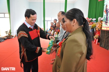 Phó Thủ tướng Trần Lưu Quang dự Ngày hội toàn dân bảo vệ an ninh Tổ quốc