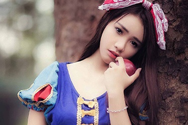 9x Sài thành hóa thân thành nàng Bạch Tuyết cổ tích xinh đẹp