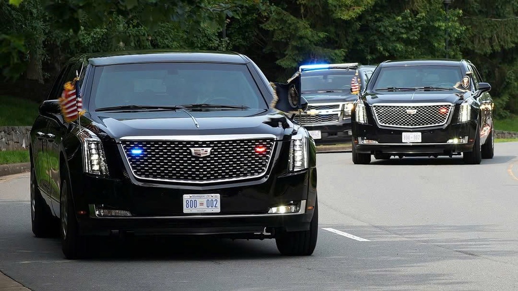 Điểm tương đồng của Lạc Hồng 900 LX với các mẫu xe chuyên dụng phục vụ tổng thống các nước - 1