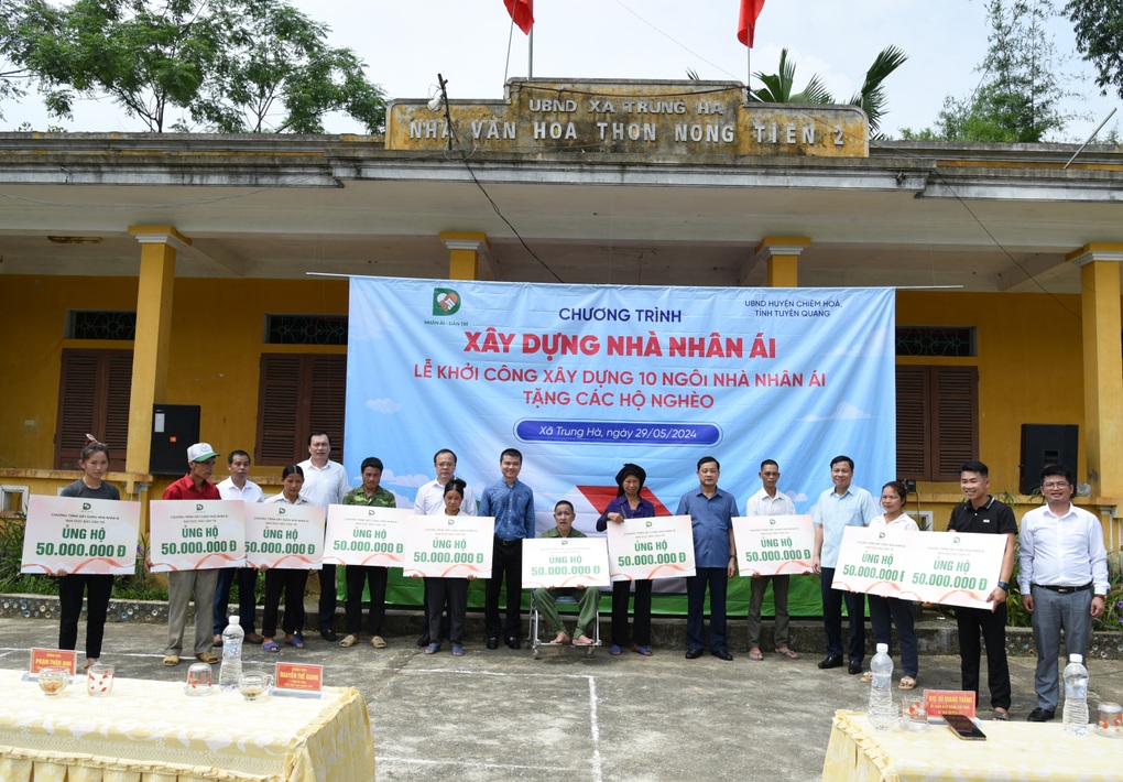 Điều đặc biệt làm nên những căn nhà Nhân ái ở tỉnh Tuyên Quang - 2 Điều đặc biệt làm nên những căn nhà Nhân ái ở tỉnh Tuyên Quang - 2