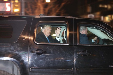 Cựu Tổng thống Trump lần đầu trở lại "đại bản doanh" ở New York