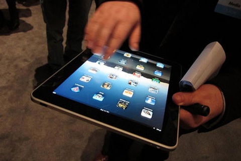 iPad 2 sẽ “lên kệ” trong tháng 4/2011