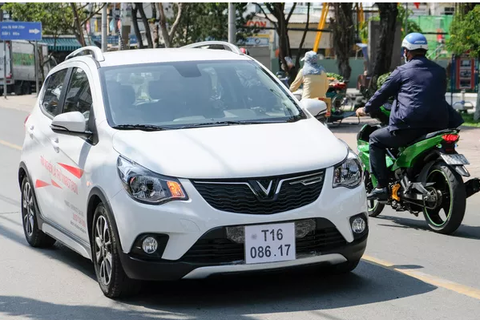 Phí trước bạ của xe VinFast Fadil tính theo giá bán nào?