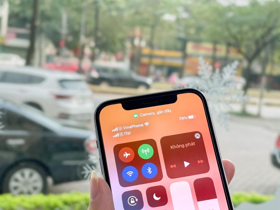 Mạng di động iTel chính thức cung cấp công nghệ eSIM tới người dùng tại Việt Nam - 1 Mạng di động iTel chính thức cung cấp công nghệ eSIM tới người dùng tại Việt Nam - 1
