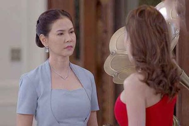 Gặp lần đầu, mẹ bạn trai đã nói những lời như "tát nước" vào mặt tôi