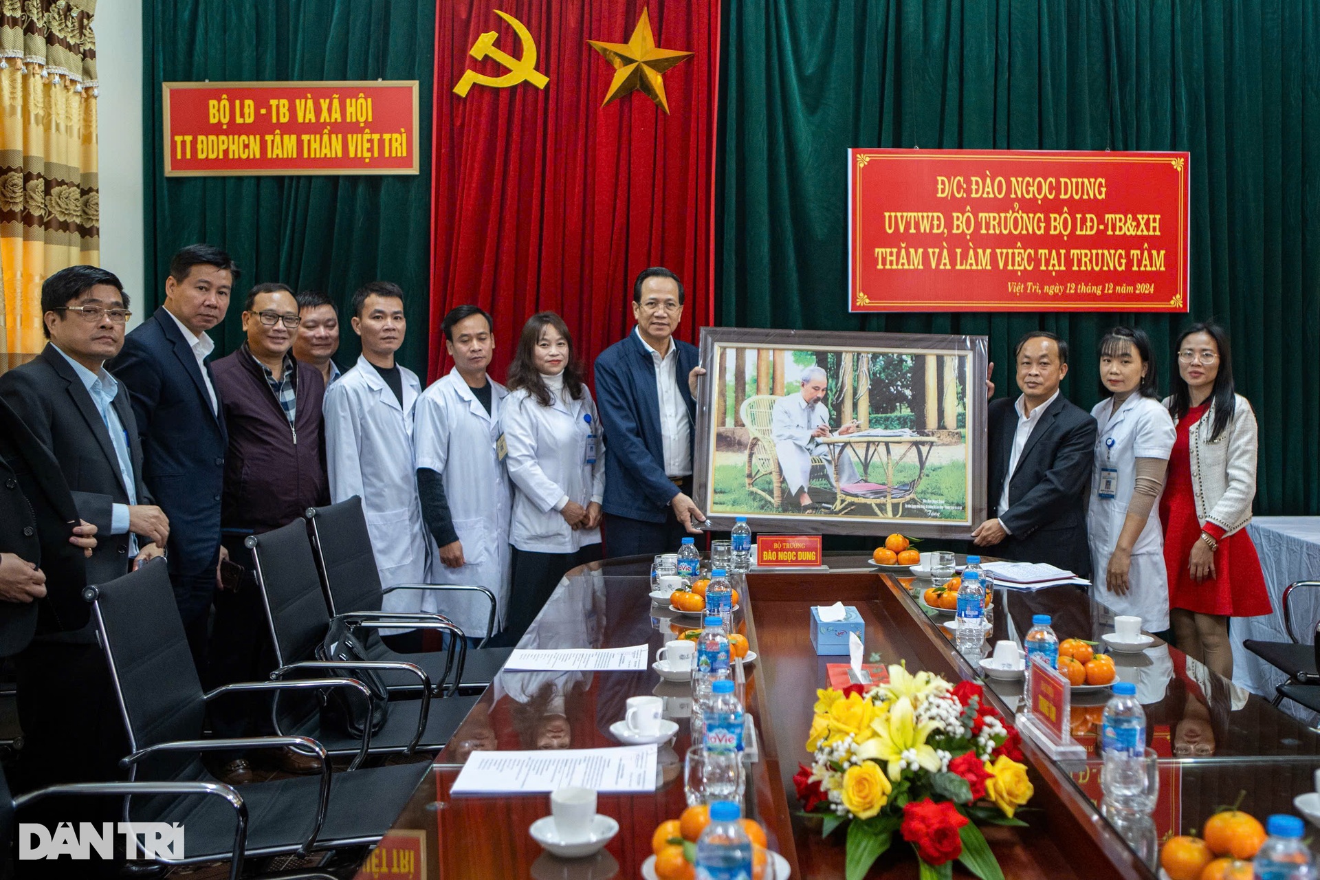 Đến với trẻ khuyết tật bằng tấm lòng người cha, người mẹ mới... trụ được - 6