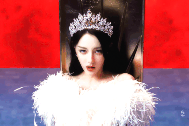 Video gợi cảm hút hơn 12 triệu người xem của mỹ nhân Địch Lệ Nhiệt Ba