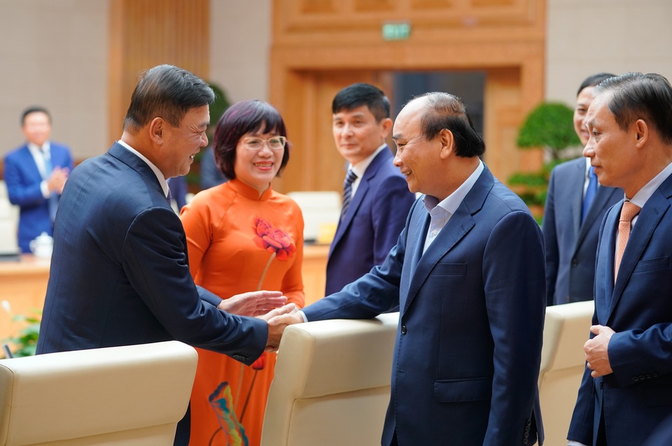 Thủ tướng nêu mệnh lệnh chống giặc suy thoái - 1 Thủ tướng nêu mệnh lệnh chống giặc suy thoái - 1