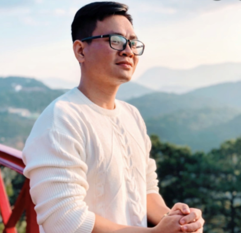 Thầy dạy văn hot nhất TPHCM: Đề văn trúng tủ nhưng không dễ ghi điểm - 2 Thầy dạy văn hot nhất TPHCM: Đề văn trúng tủ nhưng không dễ ghi điểm - 2
