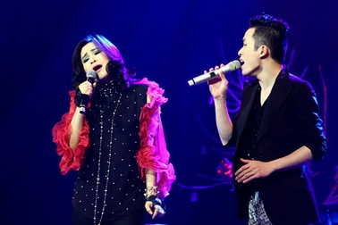 Thanh Lam- Tùng Dương hát gây quỹ ủng hộ bà con miền Tây