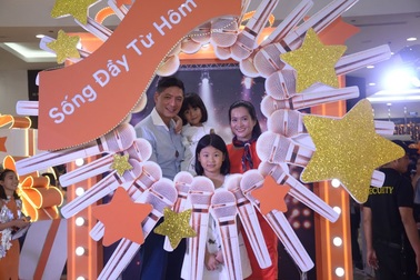 Tỏa sáng cùng dàn sao Việt tại Magic Studio