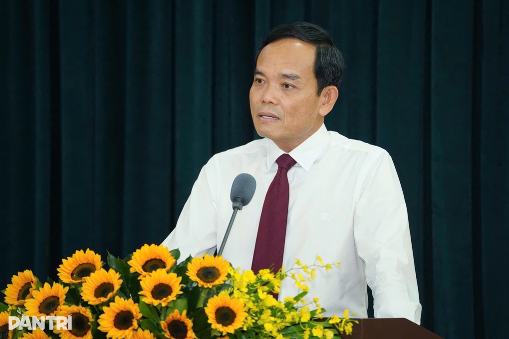 Bí thư TPHCM Trần Lưu Quang: Tách Sở Quy hoạch Kiến trúc khỏi Sở Xây dựng - 1 Bí thư TPHCM Trần Lưu Quang: Tách Sở Quy hoạch Kiến trúc khỏi Sở Xây dựng - 1