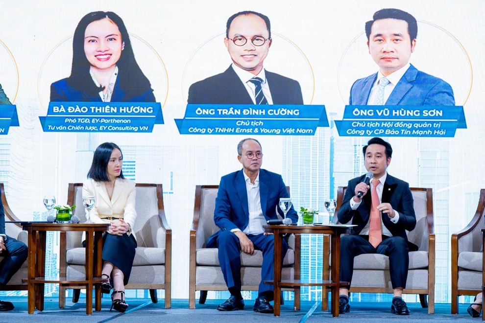 Bảo Tín Mạnh Hải hợp tác EY-P và NEWing, hướng tới tương lai mới trong ngành trang sức - 3 Bảo Tín Mạnh Hải hợp tác EY-P và NEWing, hướng tới tương lai mới trong ngành trang sức - 3
