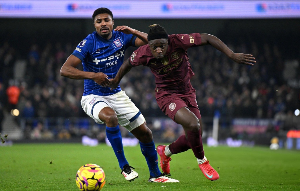 Man City thắng tưng bừng 6-0 trên sân Ipswich - 2