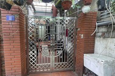 Khám nhà đối tượng truy nã, Công an Quảng Ninh thu giữ nhiều bánh heroin