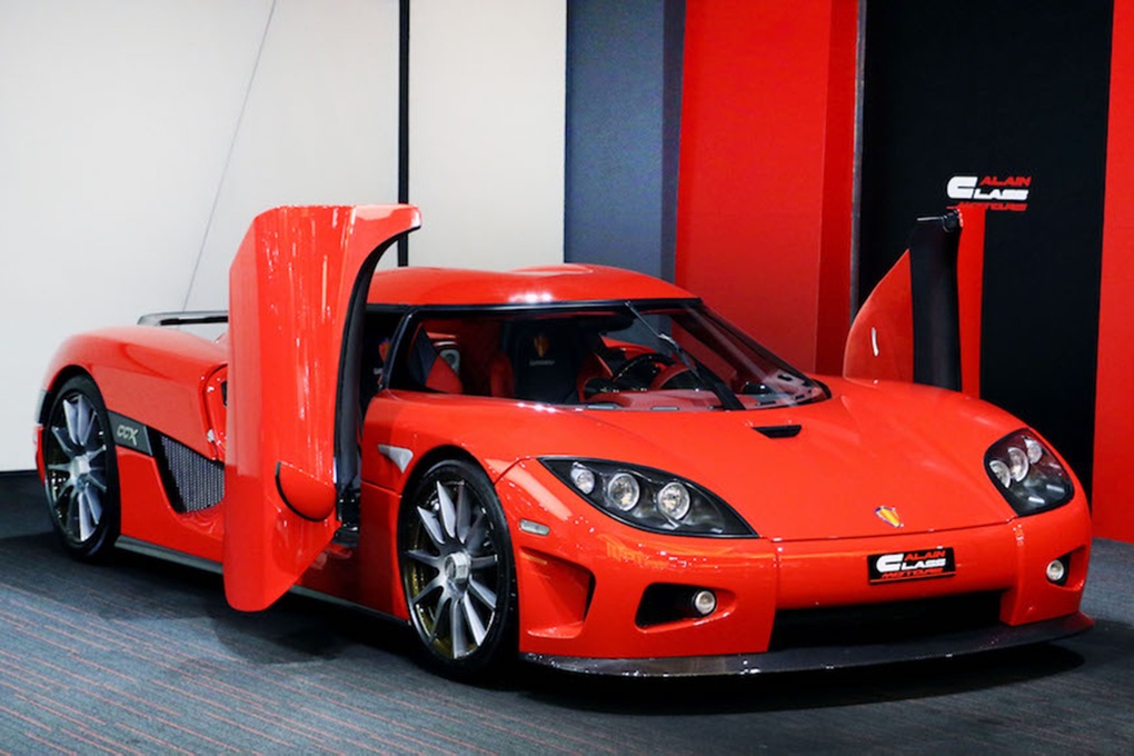 Xôn xao siêu xe Koenigsegg CCX trăm tỷ của đại gia Hải Phòng đi đăng kiểm