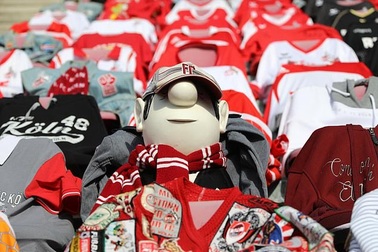 CLB ở Bundesliga sáng tạo cách cổ vũ khi khán giả bị cấm vào sân