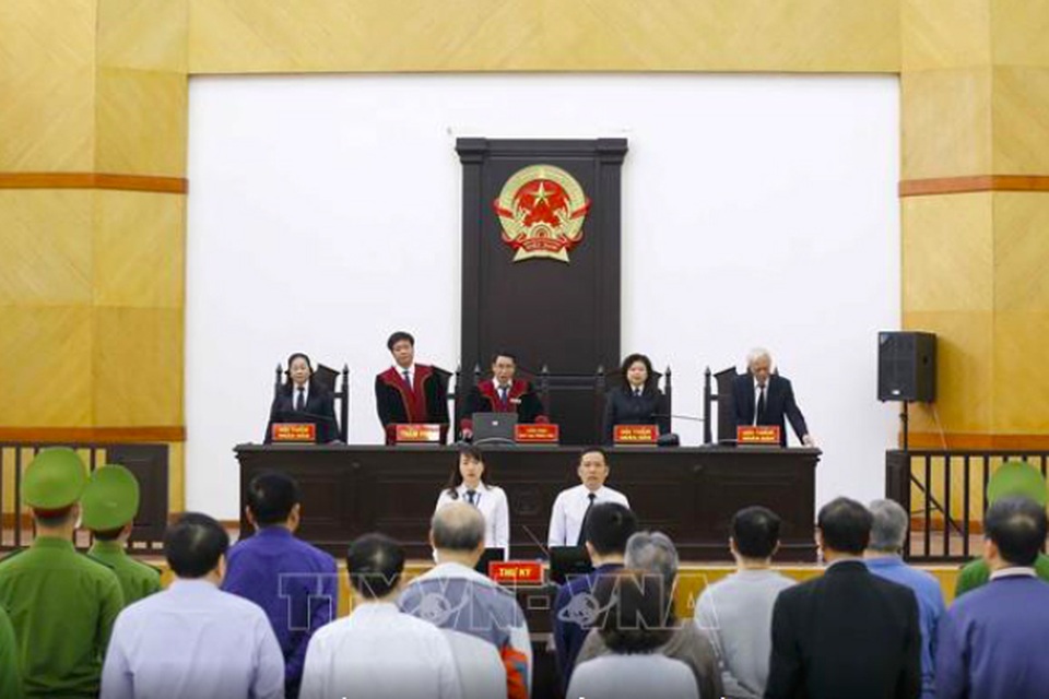 Ông Đinh La Thăng bị tuyên phạt 11 năm tù, Trịnh Xuân Thanh 18 năm tù - 4 Ông Đinh La Thăng bị tuyên phạt 11 năm tù, Trịnh Xuân Thanh 18 năm tù - 4