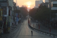 Ánh bình minh rực rỡ trong ngày đầu tiên năm mới 2023