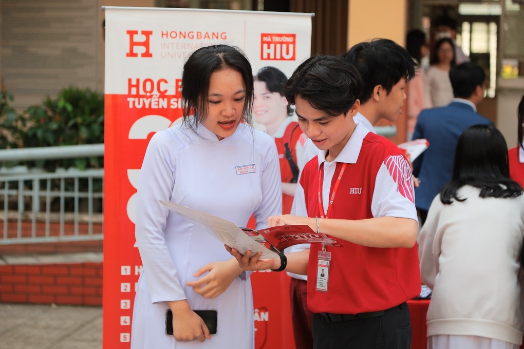 Đại học Quốc tế Hồng Bàng công bố điểm sàn xét tuyển năm 2023 - 2 Đại học Quốc tế Hồng Bàng công bố điểm sàn xét tuyển năm 2023 - 2