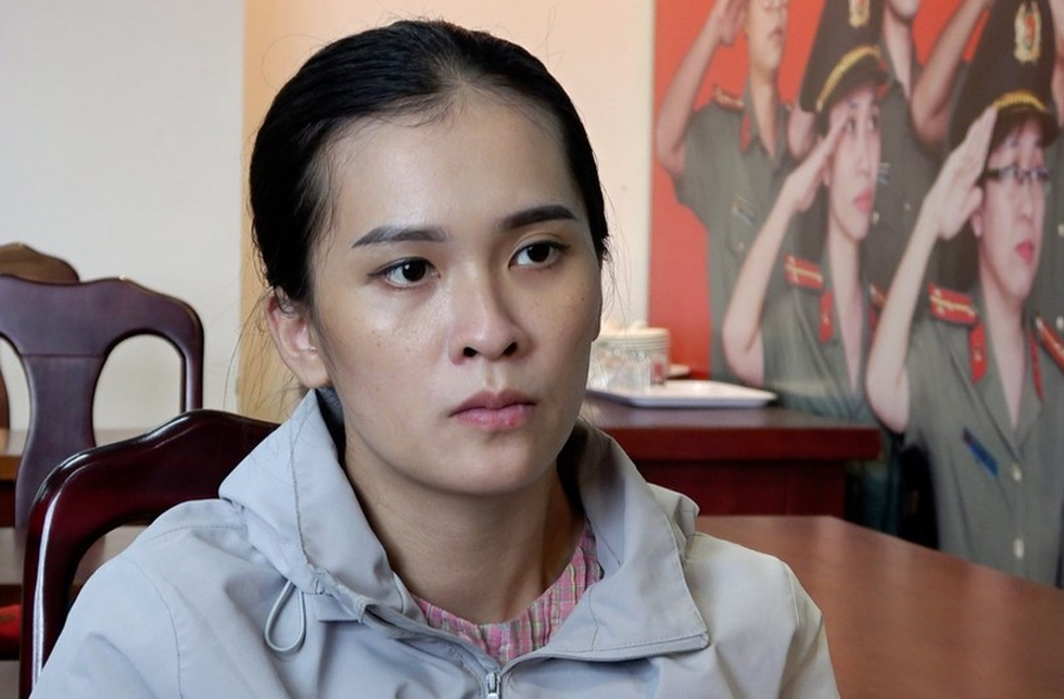 Đối tượng Phan Huỳnh Quỳnh Như sử dụng chiêu lừa phổ biến trên Zalo để chiếm đoạt 800 triệu đồng, vừa bị công an thành phố Huế bắt giữ (Ảnh: Công an Thừa Thiên Huế). Đối tượng Phan Huỳnh Quỳnh Như sử dụng chiêu lừa phổ biến trên Zalo để chiếm đoạt 800 triệu đồng, vừa bị công an thành phố Huế bắt giữ (Ảnh: Công an Thừa Thiên Huế).