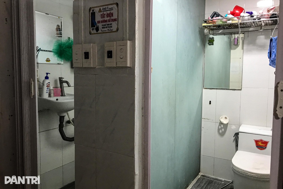 Cúi đầu, khom lưng sống trong những hộp ngủ giữa trung tâm TPHCM - 7 Cúi đầu, khom lưng sống trong những hộp ngủ giữa trung tâm TPHCM - 7