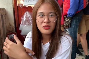 Giới trẻ nghĩ gì về tục "xông đất" đầu năm?