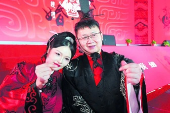 Gặp lại người cứu mình 12 năm trước, cô gái rung động rồi cưới luôn ân nhân