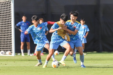 U17 Việt Nam tập buổi đầu tiên, sẵn sàng chinh phục vé dự World Cup